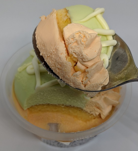 北海道メロンのふんわりケーキ5